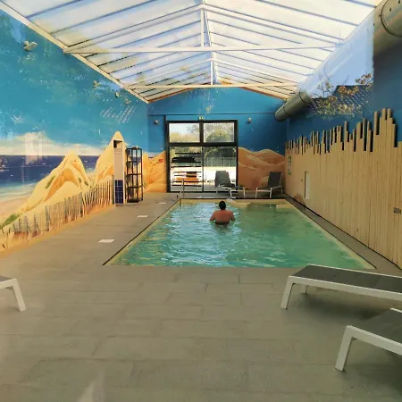 Les 4 Feuilles - Piscines Chauffees * Saint-Hilaire-de-Talmont